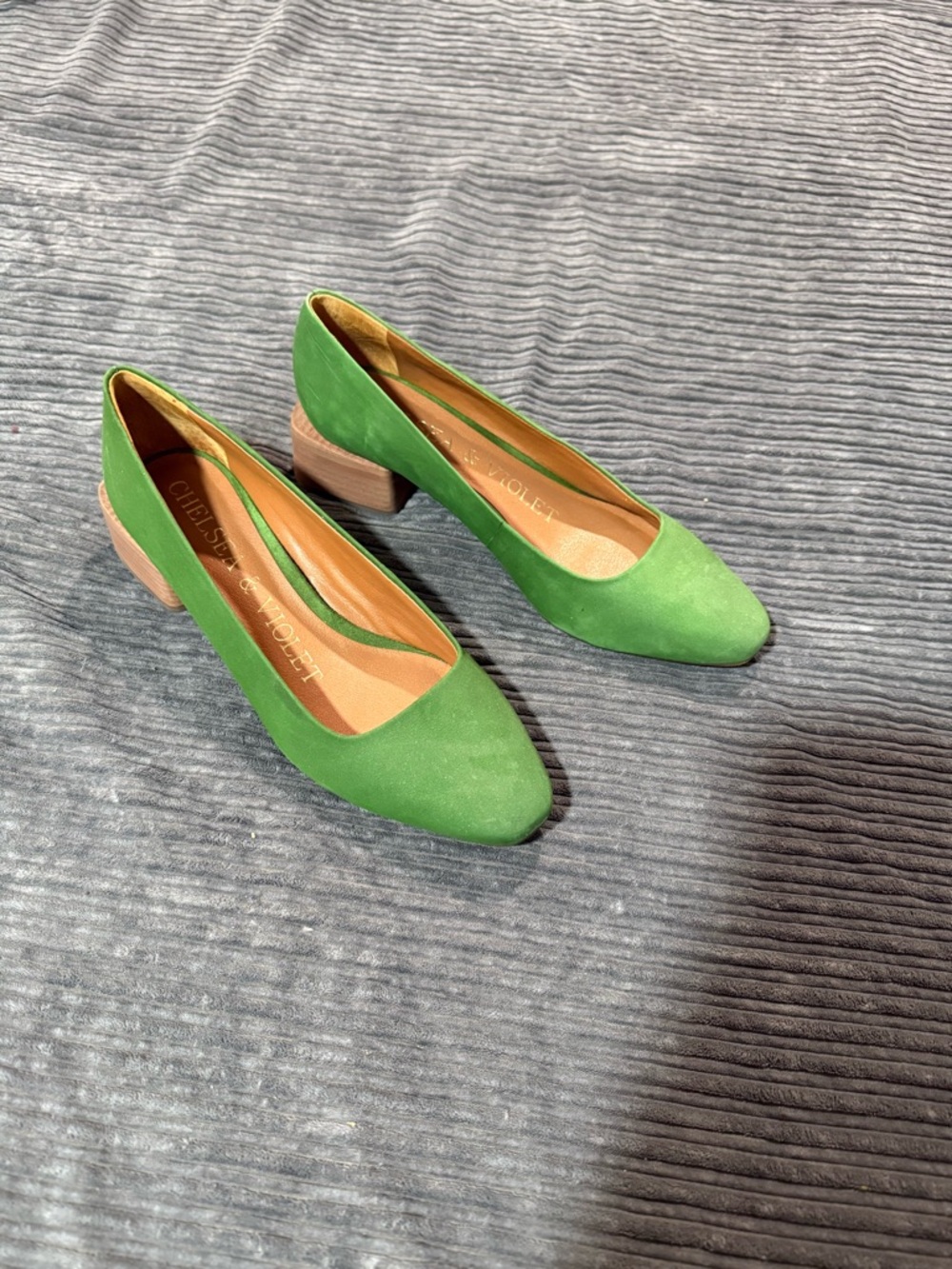 Chelsea & Violet Bright Green Suede Low Block Heel Pumps